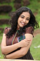 Okkadine Latest Stills